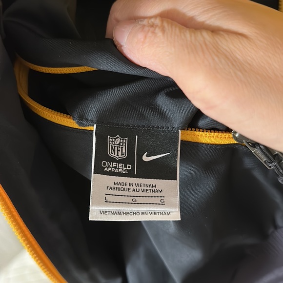 Nike reversible Steelers fan jacket - Picture 8 of 8